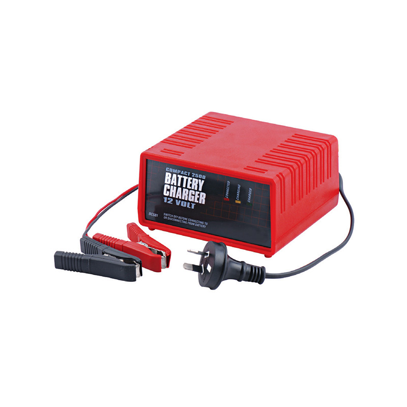 TMAP-2500 Car LED Taispeána Battery Charger